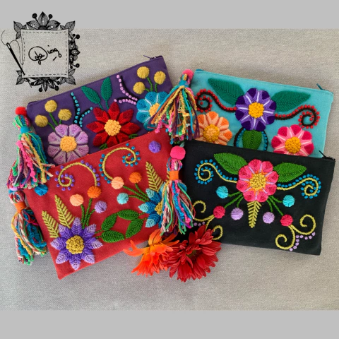 KIT CON TALLER MONEDERO BORDADO CON SEIS PUNTOS - comprar online