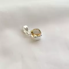 DIJE DE PIEDRA NATURAL CITRINO FACETADO - comprar online