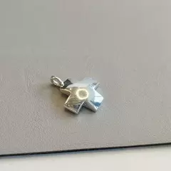 DIJE CRUZ DEL EQUILIBRIO CLASICA - comprar online