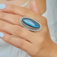 ANILLO CON PIEDRA LABRADORITA