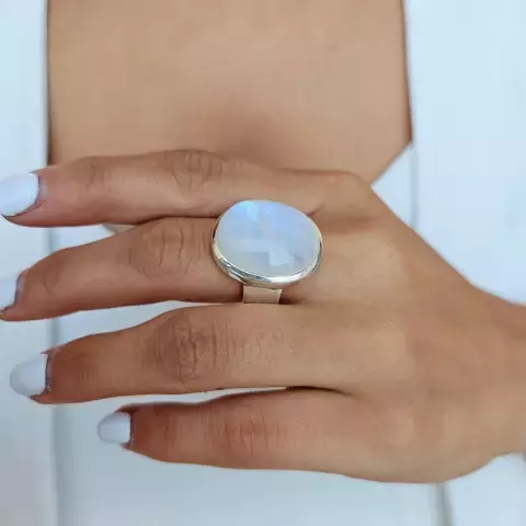 ANILLO CON PIEDRA