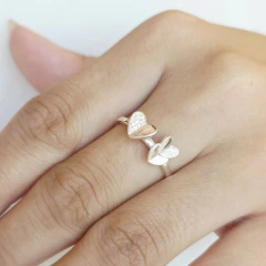 ANILLO DE CORAZONES