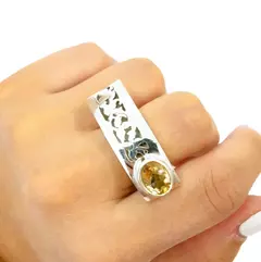 ANILLO EXCLUSIVO CALADO CON PIEDRA CITRINO - comprar online