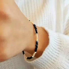 PULSERA DE PERLAS Y CRISTAL DE ROCA