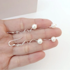 ARO COLGANTE DOBLE DE CADENA E HILO DE PLATA CON PERLAS 6 MM - comprar online