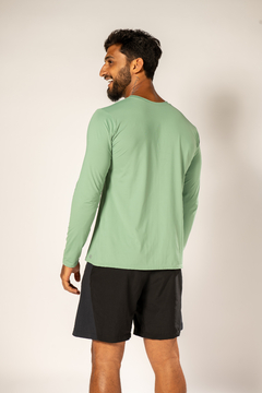 CAMISETA UV MASCULINA MANGA LONGA VERDE CANA na internet