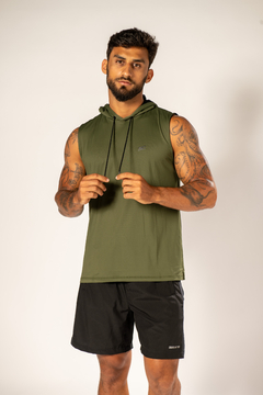 REGATA POLIAMIDA DRY COM CAPUZ VERDE MILITAR