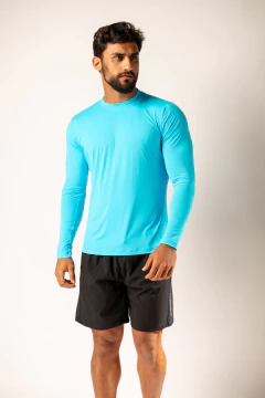 CAMISETA UV MASCULINA MANGA LONGA AZUL CLARO
