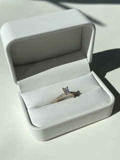 ANILLO DE COMPROMISO 14k