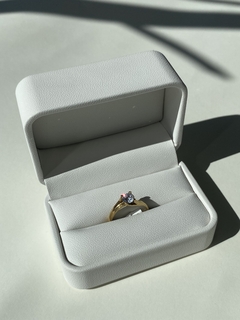 ANILLO DE COMPROMISO 10k