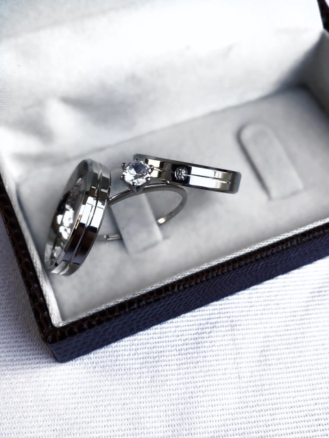 Aliança de namoro lisa Sky Black 4mm (LEIA A DESCRIÇÃO)