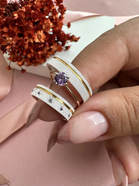 Aliança de namoro diamantada Estrela Roxa Gold 5mm (LEIA A DESCRIÇÃO).