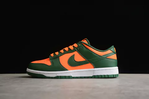 Nike Dunk Low SB