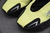 Tênis Adidas Yeezy Boost 700