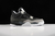 Nike Air Jordan 4 na internet