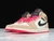 Imagem do Air Jordan 1 Mid Crimson Tint