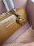 Bolsa Miu Miu - Beau na internet