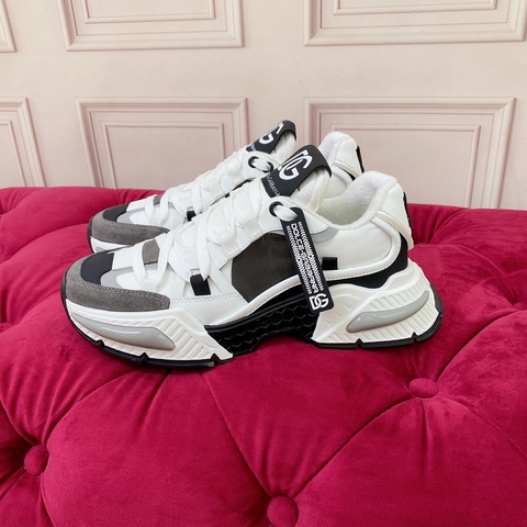 Air Jordan Retro 4 X Kaws - (cópia)