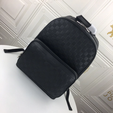 Mochila Louis Vuitton Couro Craquelado - (cópia)