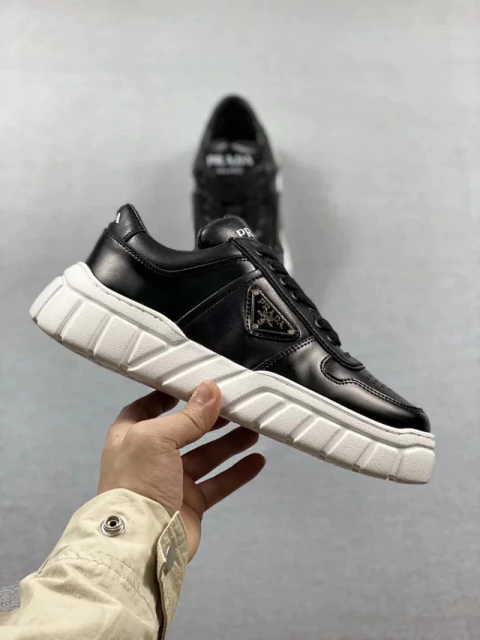 Tênis Prada triangular Loafer - (cópia) - tienda online