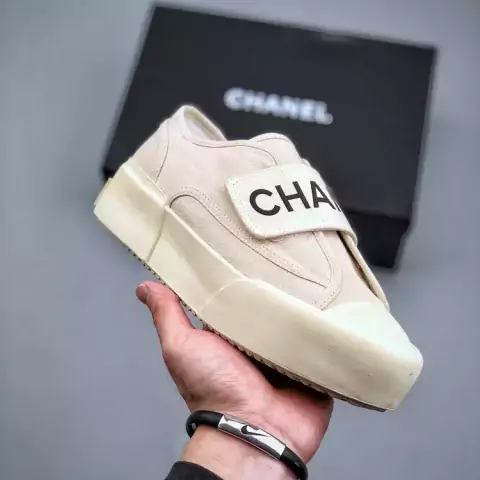 Tênis Chanel