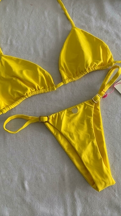 CONJUNTO LISO AMARELO - comprar online