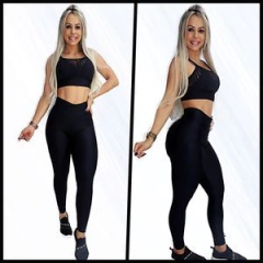 Conjunto Top e Legging Empina BB com Bolsinho Suplex Preto