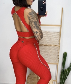 Conjunto Top e Legging Cinto Empina Bumbum Vermelho com Oncinha Brocado - WORKOUTFITBRAZIL