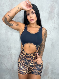 Macaquinho Empina Bumbum Anitta Argola Onça