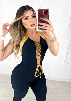 Macacão Legging Empina Bumbum Trançado Preto Brocado com Dourado - comprar online