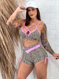 Butt Scrunch Top and Short Set Jaguar with Rose