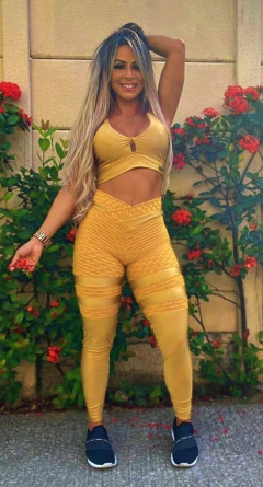 Conjunto Top y Legging Empina BB Dourado - comprar online