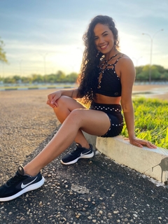 Conjunto Top e Short Empina BB Preto com Poá Brocado - WORKOUTFITBRAZIL