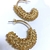 Brincos correntaria, crochê fio metal banho ouro, cristais âmbar. - comprar online