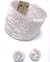 Conjunto brincos bolinha e bracelete mescla na cor branca