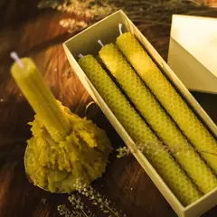 Caixinha Ilumina com 6 Velas de Cera Pura de Abelha