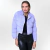 Chaqueta Bomber Urbanchic - Abrigo de Piel de Conejo y Piel de Cabra con Cuello, Bolsillo, Cierre de Botón a Presión. Cuello Cálido para el Frío del Otoño/Invierno. Sofisticado y Casual. Fabiane Frank Fur and Shop 2024-2025. Azul Lavanda lilas Frente
