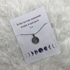 Cadenita luna gris