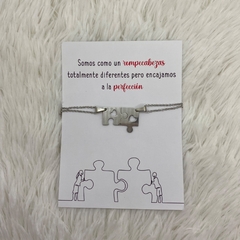 Cadenita rompecabezas.