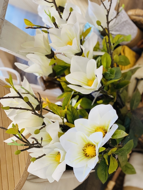 Vara de magnolia artificial blanca - comprar online