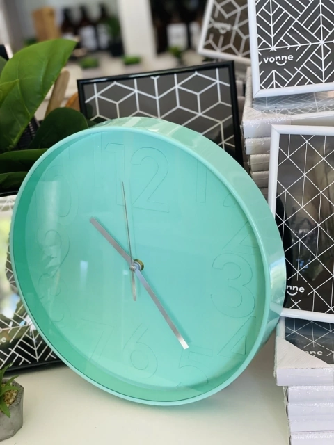 Reloj verde agua 30cm - comprar online