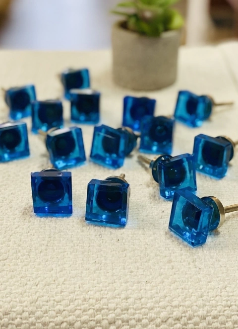 Tirador de vidrio cuadrado turquesa