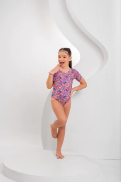 MAIÔ INFANTIL COM MANGA BUFANTE G na internet