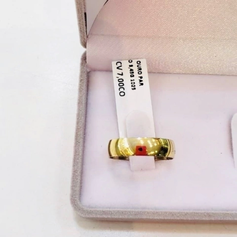 aliança-ouro-clássica-larga-lisa 