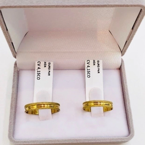 alianca-ouro-18k-fosca-noivado-casamento
