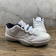 AIR JORDAN 11 LOW "LEGEND BLUE" na internet