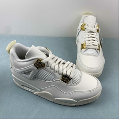 Imagem do air jordan 4 sail metallic gold