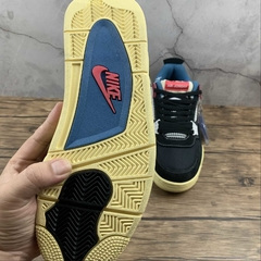 Air Jordan 4 UNION LA na internet