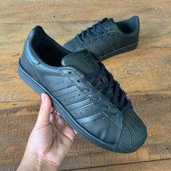 adidas superstar preto preto na internet