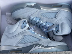 Imagem do air jordan 5 blue bird